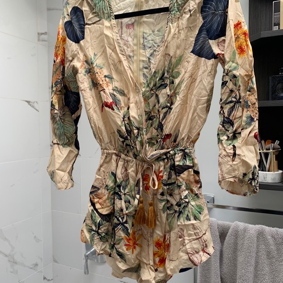 TROPICAL ROMPER - Picture 3 of 4